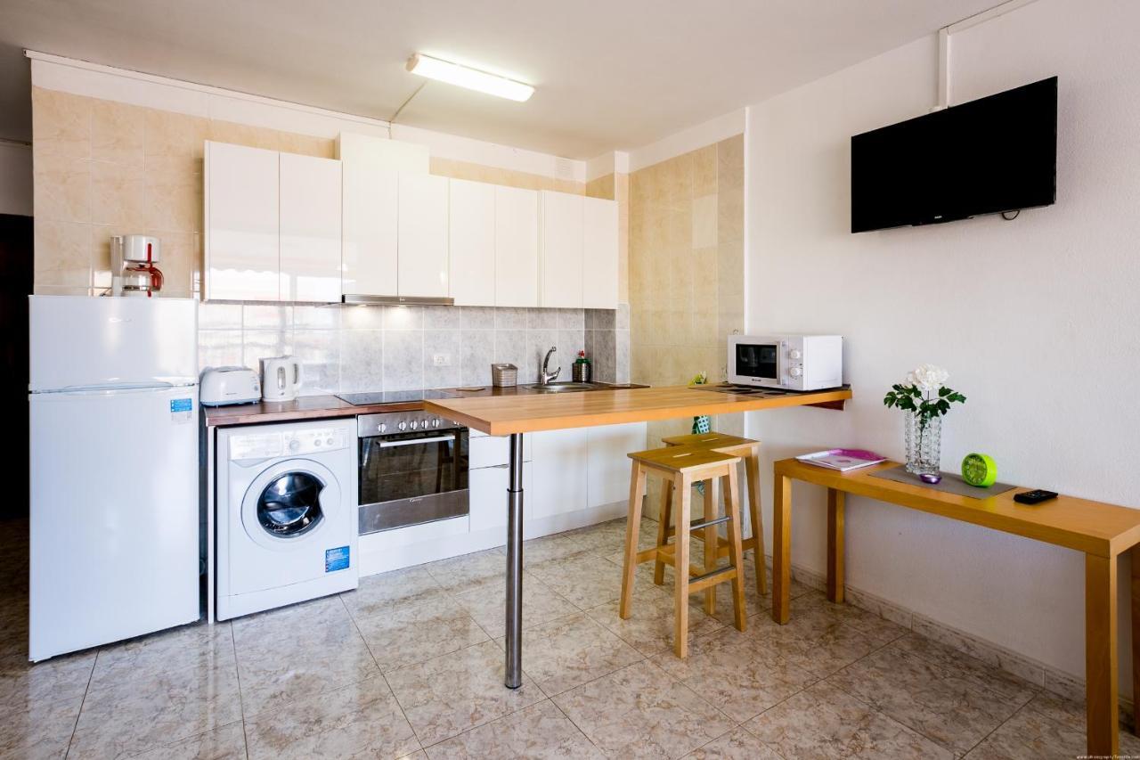 Los Cristianos Guayero Apartment Exterior photo